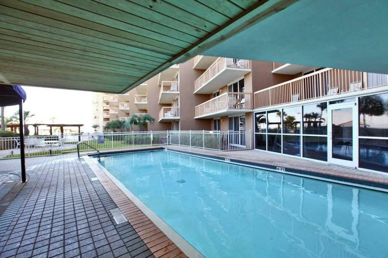 Pelican Beach Resort Rentals 德斯廷